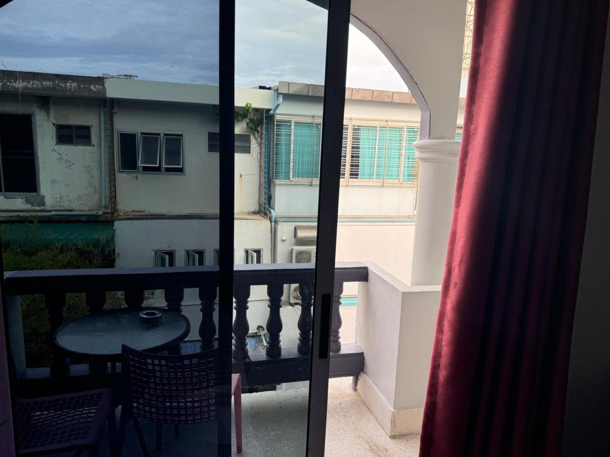 Ddinn Appart hôtel *